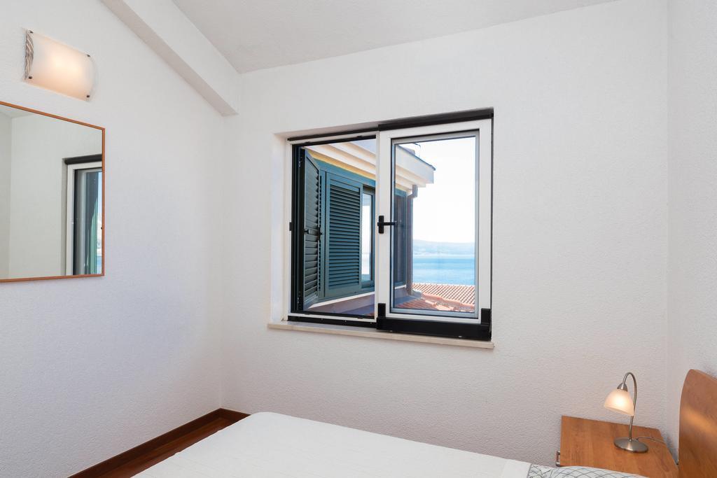 Luxury Apartment *