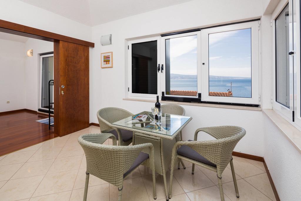 Luxury Omis